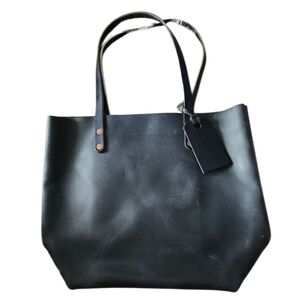 KMM & Co. Navy blue leather tote & tag